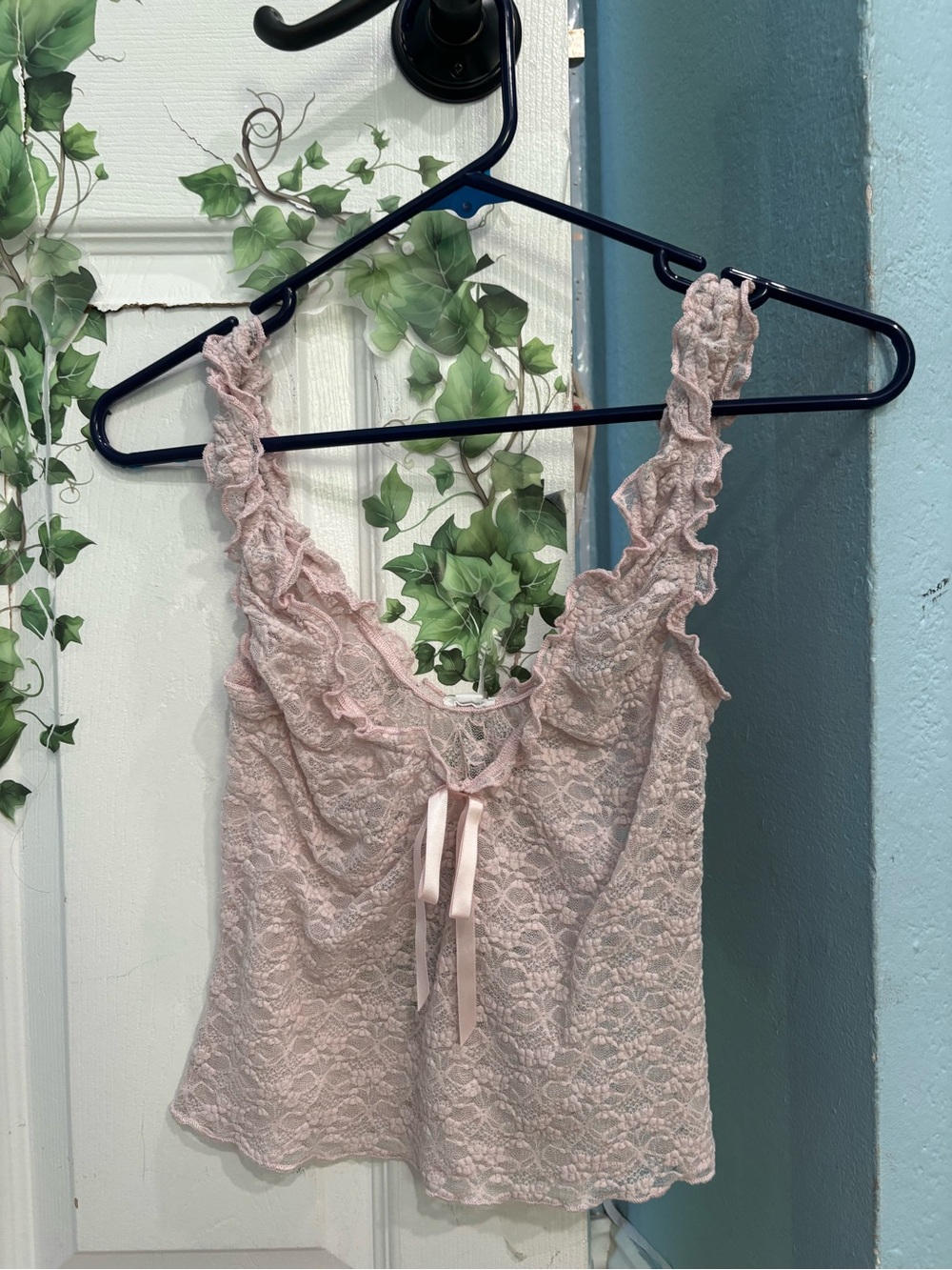 Lace Ruffle Tank Top - Soft Pink